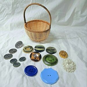 Estate Find Vintage Antique Buttons Extruded Celluloid Metal Early Plastic